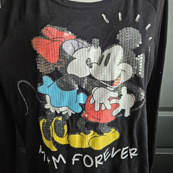 Disney Mickey Minnie Sequined Raglan Crewneck Sweatshirt 15/17 Comfy Romantic - Picture 2 of 8